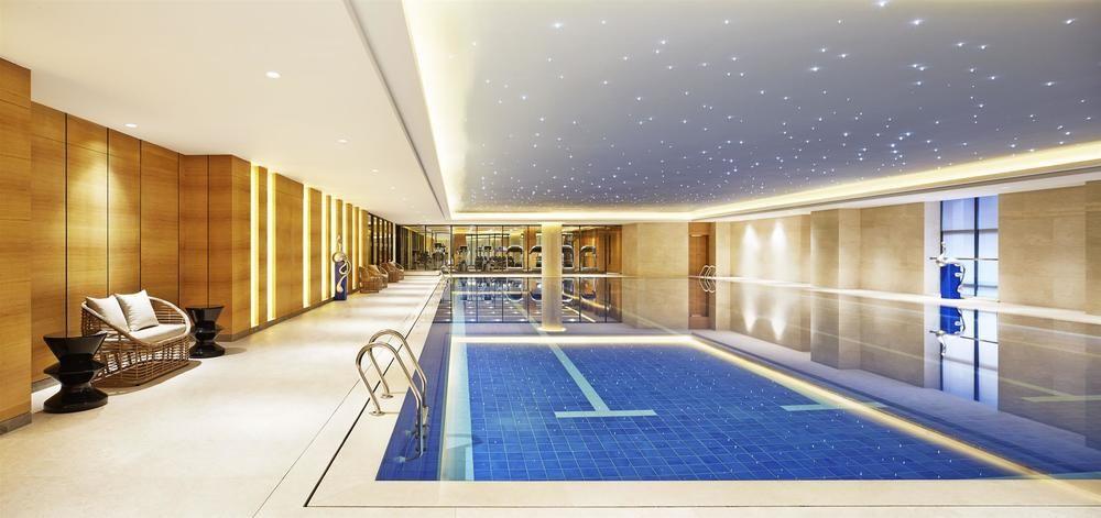 Sheraton Grand Zhengzhou Hotel Exterior photo