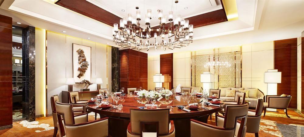 Sheraton Grand Zhengzhou Hotel Exterior photo