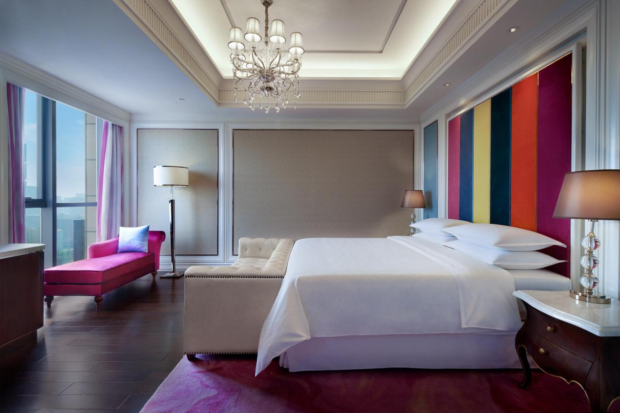 Sheraton Grand Zhengzhou Hotel Exterior photo